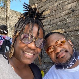 Meet your Posher, Elena